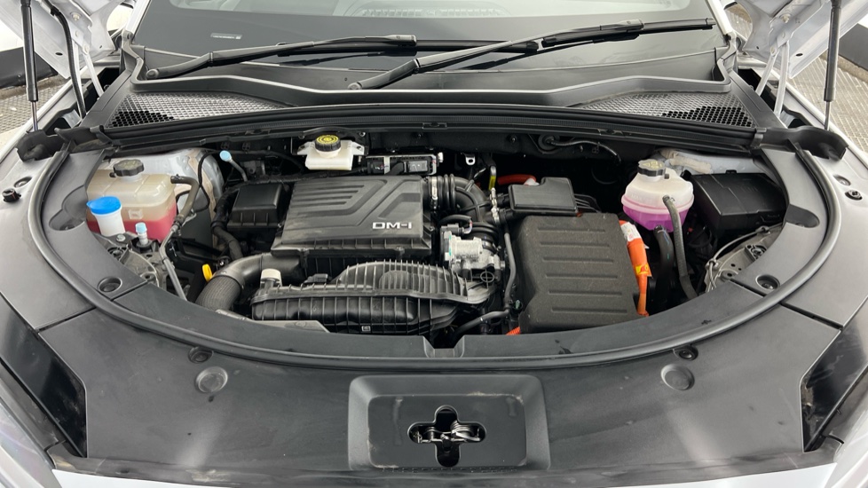 BYD Seal U 1.5 DM-i Comfort 5dr Auto Estate - Image 21