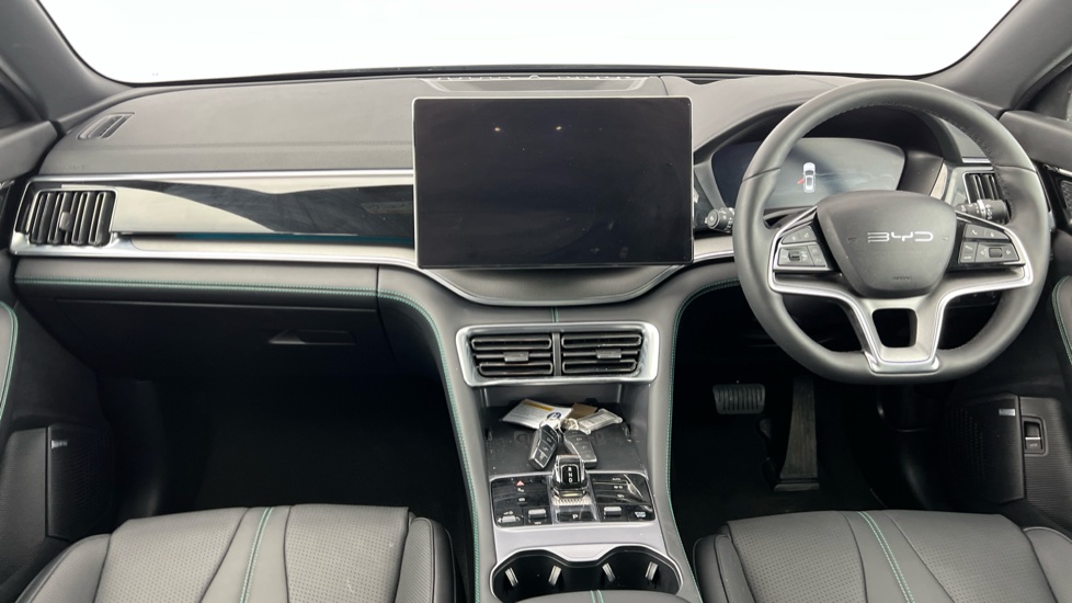 BYD Seal U 1.5 DM-i Comfort 5dr Auto Estate - Image 5