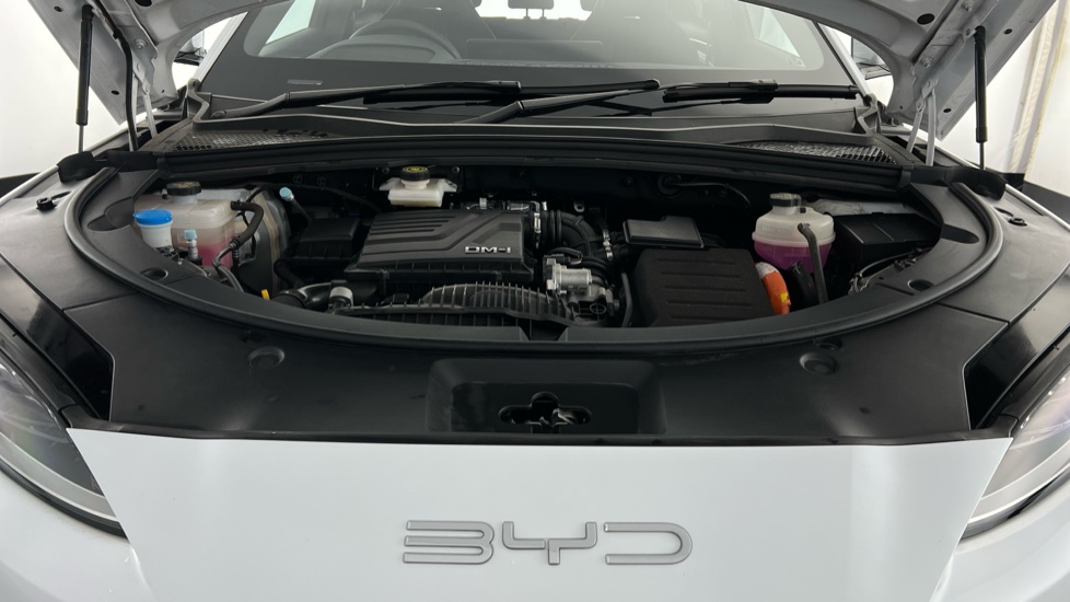 BYD Seal U 1.5 DM-i Comfort 5dr Auto Estate - Image 21