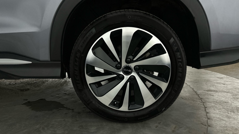 BYD Seal U 1.5 DM-i Boost 5dr Auto Estate - Image 18