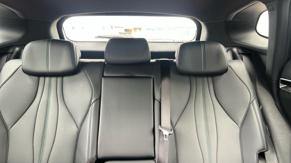 BYD Seal U 1.5 DM-i Boost 5dr Auto Estate - Image 15