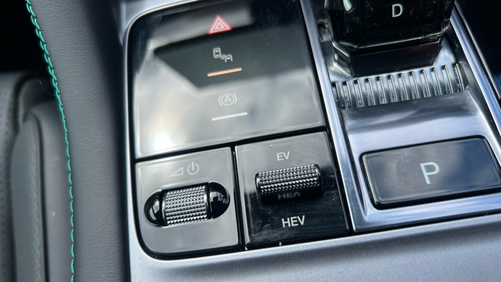 BYD Seal U 1.5 DM-i Boost 5dr Auto Estate - Image 30