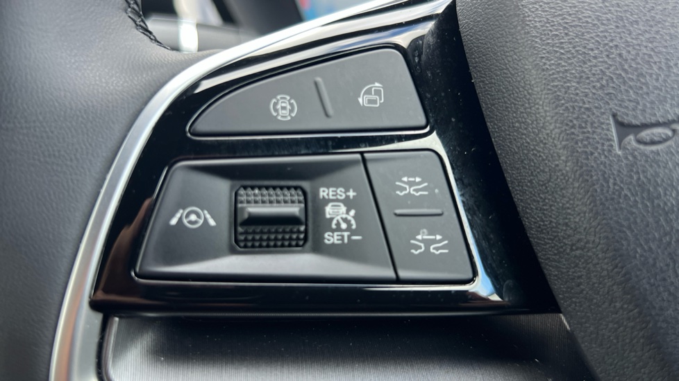 BYD Seal U 1.5 DM-i Comfort 5dr Auto Estate - Image 33