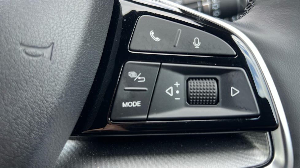 BYD Seal U 1.5 DM-i Comfort 5dr Auto Estate - Image 34