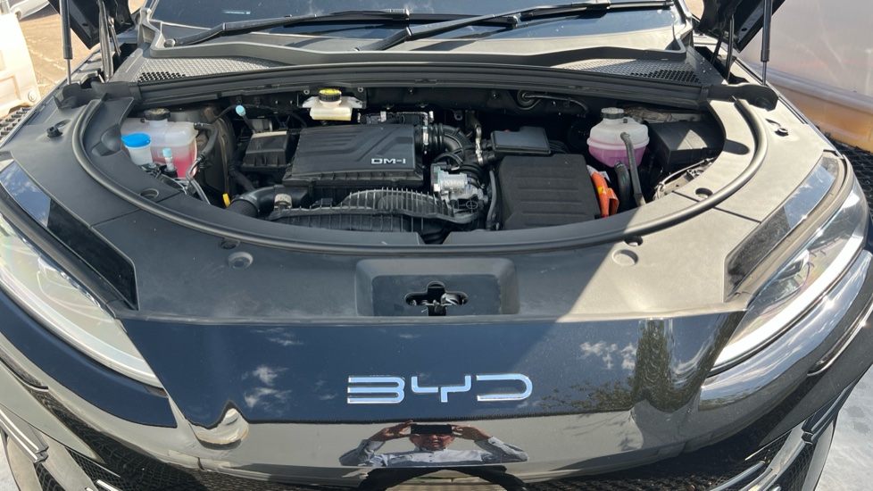 BYD Seal U 1.5 DM-i Comfort 5dr Auto Estate - Image 8