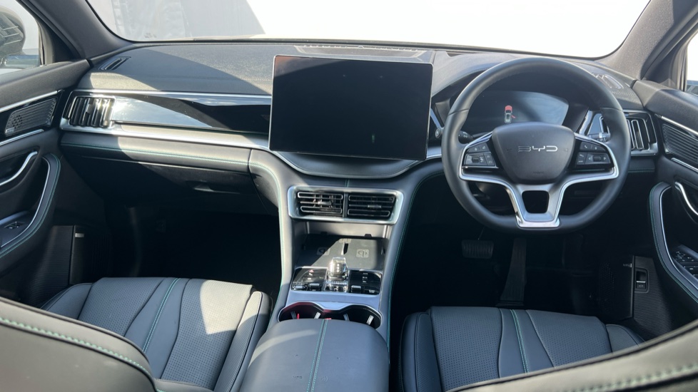 BYD Seal U 1.5 DM-i Comfort 5dr Auto Estate - Image 10