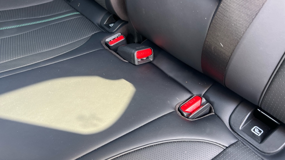 BYD Seal U 1.5 DM-i Comfort 5dr Auto Estate - Image 17