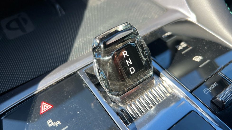 BYD Seal U 1.5 DM-i Comfort 5dr Auto Estate - Image 13