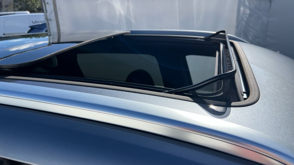 BYD Seal U 1.5 DM-i Comfort 5dr Auto Estate - Image 32
