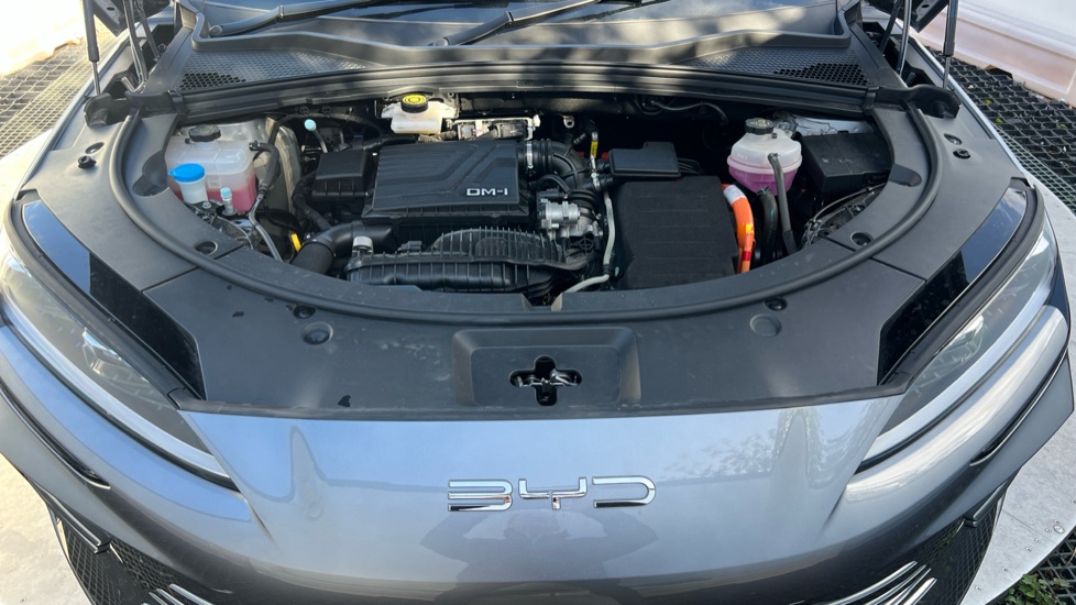 BYD Seal U 1.5 DM-i Comfort 5dr Auto Estate - Image 8