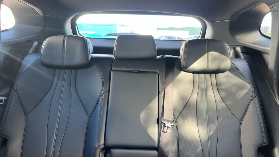 BYD Seal U 1.5 DM-i Comfort 5dr Auto Estate - Image 15