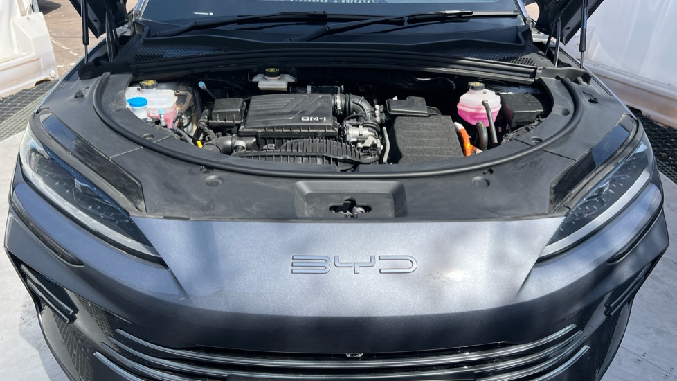 BYD Seal U 1.5 DM-i Comfort 5dr Auto Estate - Image 8