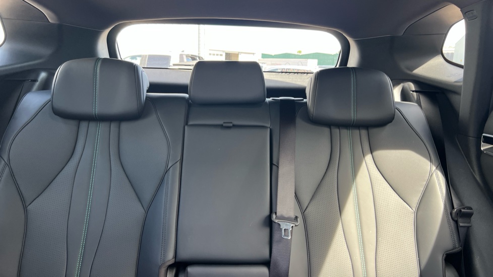 BYD Seal U 1.5 DM-i Comfort 5dr Auto Estate - Image 15