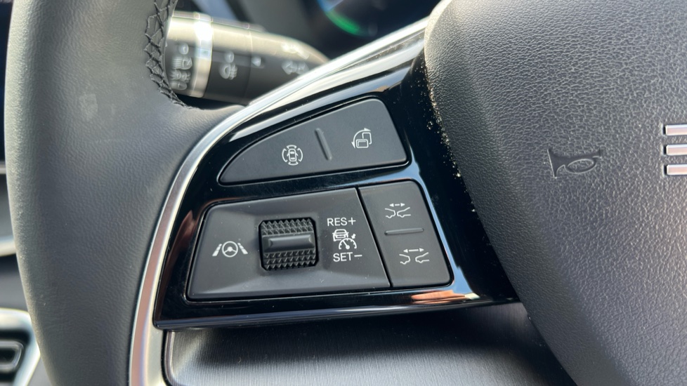 BYD Seal U 1.5 DM-i Comfort 5dr Auto Estate - Image 33