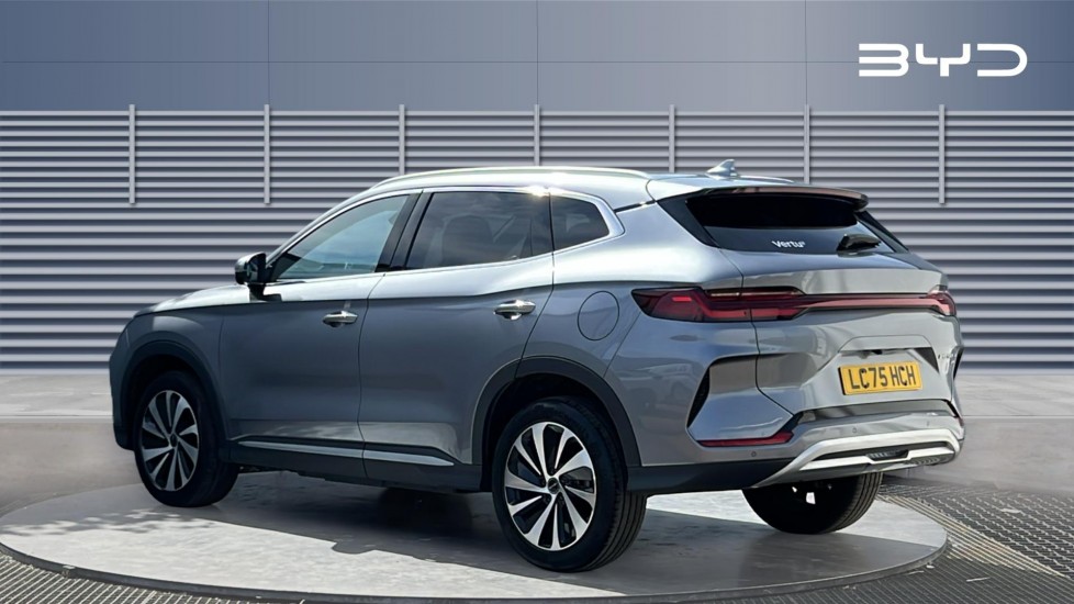 BYD Seal U 1.5 DM-i Comfort 5dr Auto Estate - Image 2