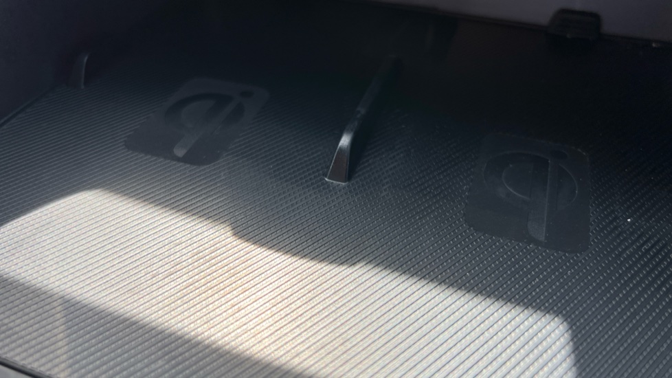 BYD Seal U 1.5 DM-i Comfort 5dr Auto Estate - Image 28