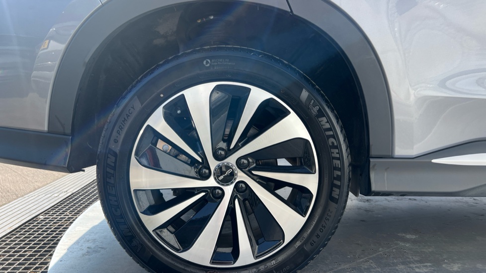 BYD Seal U 1.5 DM-i Comfort 5dr Auto Estate - Image 7