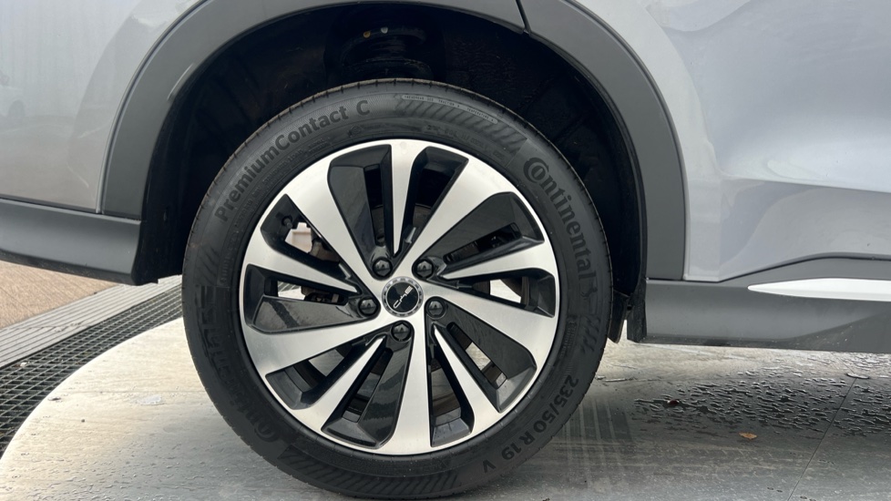 BYD Seal U 1.5 DM-i Comfort 5dr Auto Estate - Image 7