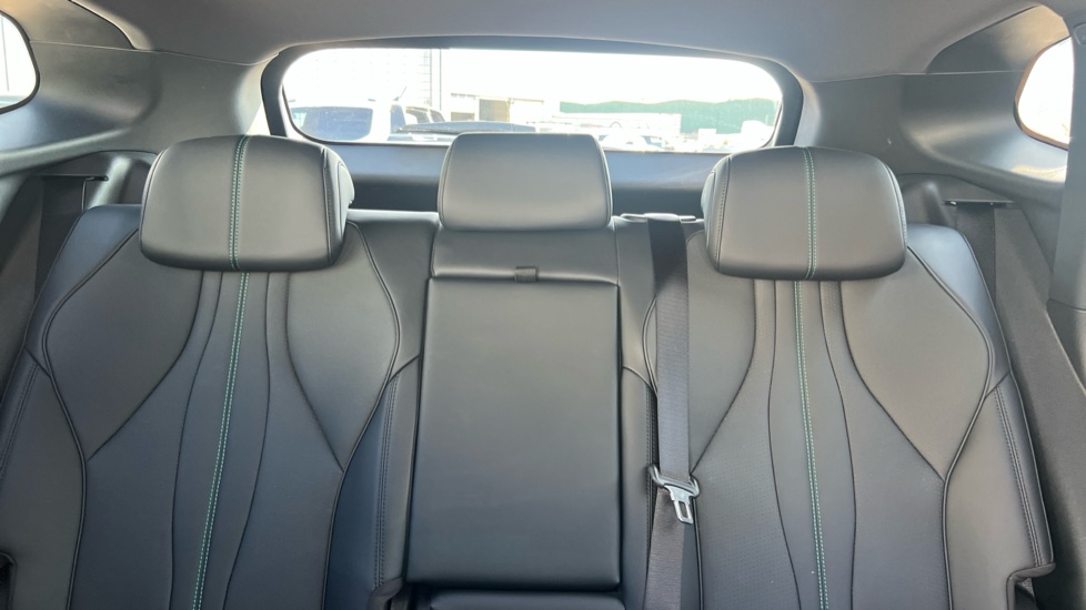 BYD Seal U 1.5 DM-i Comfort 5dr Auto Estate - Image 15