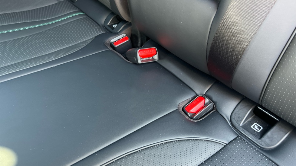 BYD Seal U 1.5 DM-i Comfort 5dr Auto Estate - Image 17