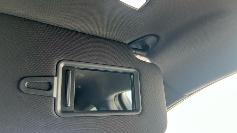 BYD Seal U 1.5 DM-i Comfort 5dr Auto Estate - Image 31