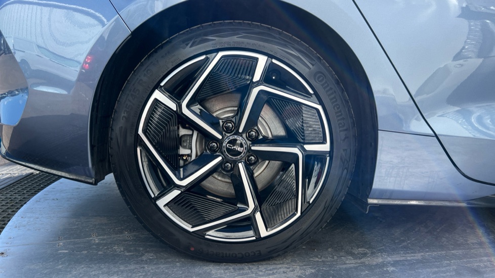 BYD Seal 390kW Excellence AWD 83kWh 4dr Auto Electric Saloon - Image 7