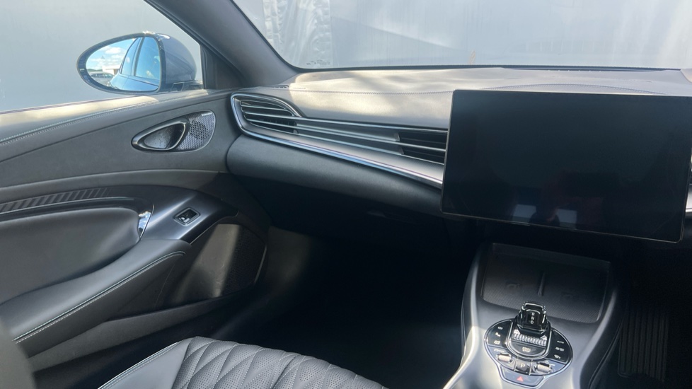 BYD Seal 390kW Excellence AWD 83kWh 4dr Auto Electric Saloon - Image 14