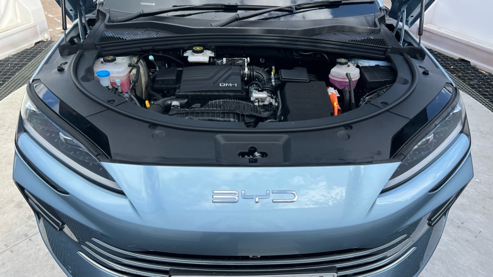 BYD Seal U 1.5 DM-i Boost 5dr Auto Estate - Image 8