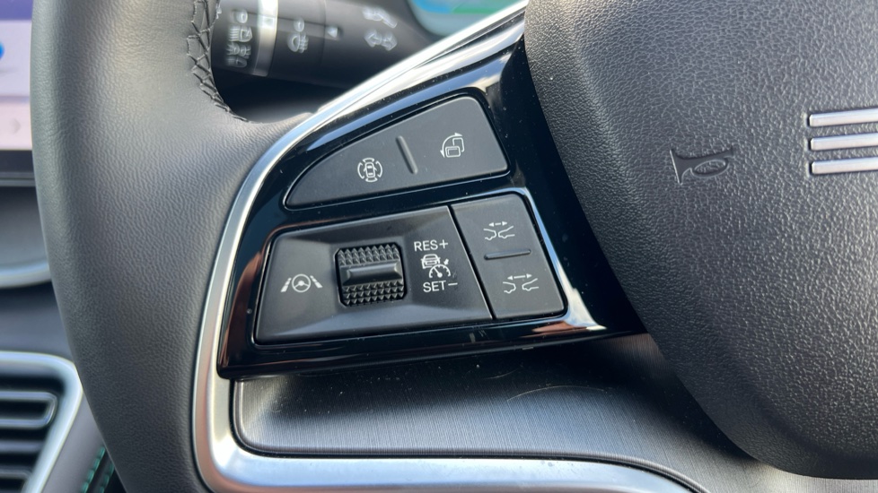 BYD Seal U 1.5 DM-i Boost 5dr Auto Estate - Image 33