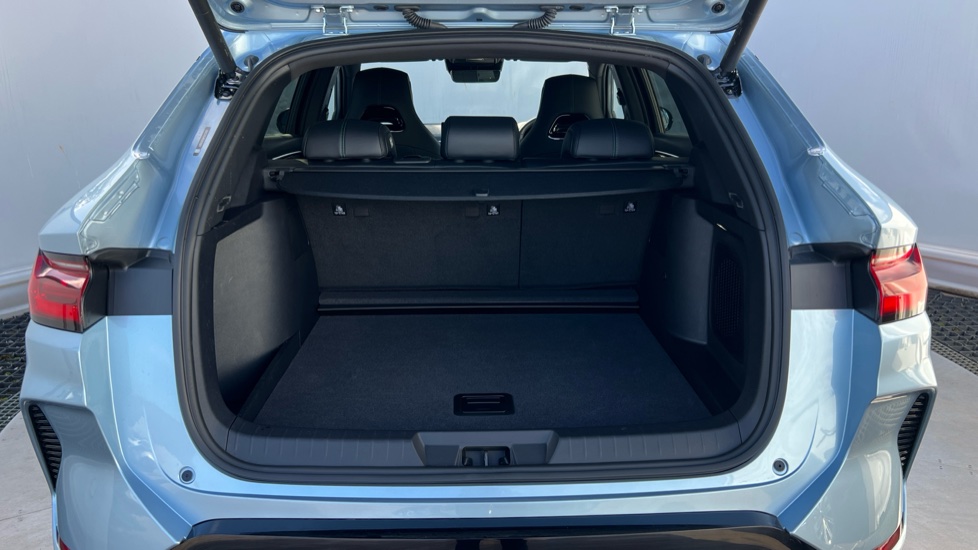 BYD Seal U 1.5 DM-i Boost 5dr Auto Estate - Image 4