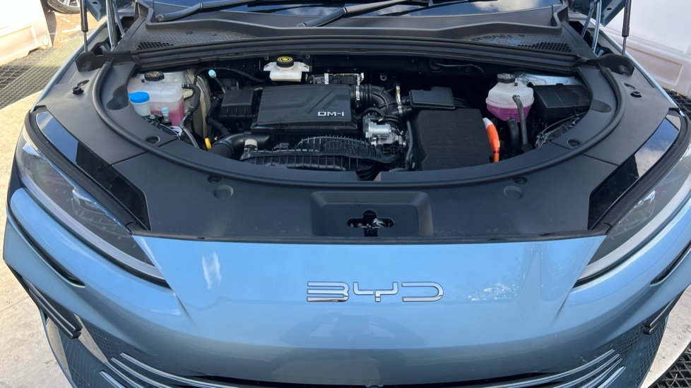 BYD Seal U 1.5 DM-i Boost 5dr Auto Estate - Image 8