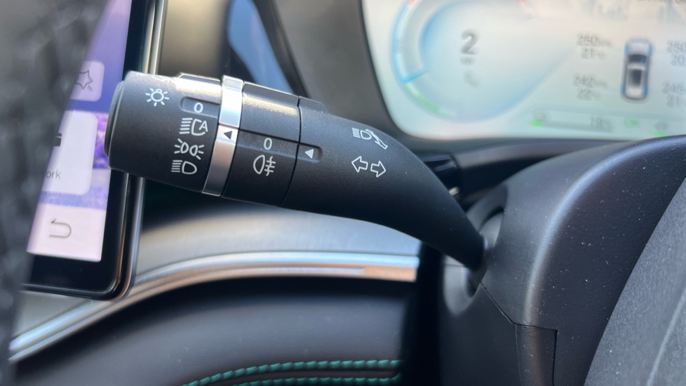 BYD Seal U 1.5 DM-i Boost 5dr Auto Estate - Image 36