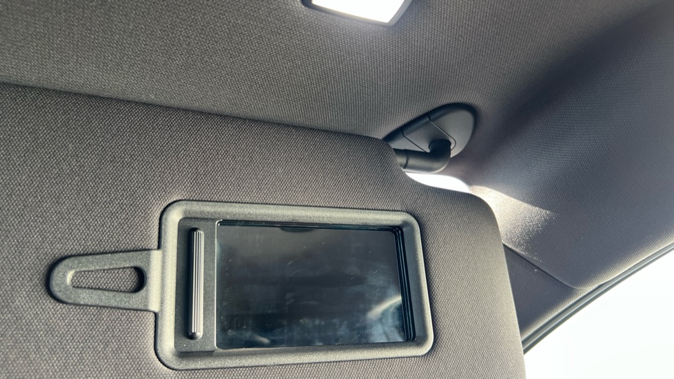 BYD Seal U 1.5 DM-i Boost 5dr Auto Estate - Image 33
