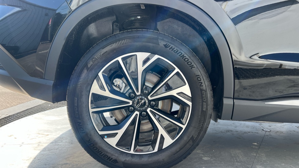 BYD Sealion 5 1.5 DM-i Comfort 5dr Auto Estate - Image 7