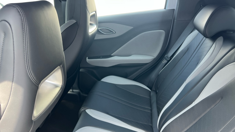 BYD Dolphin Surf 65kW Boost 43kWh 5dr Auto Electric Hatchback - Image 16