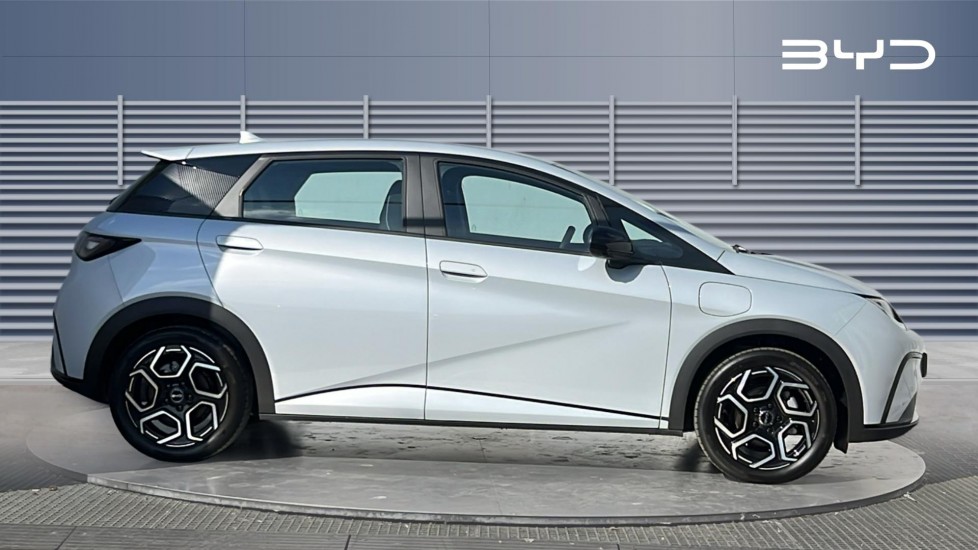 BYD Dolphin 150kW Comfort 60.4kWh Auto Electric Hatchback - Image 5