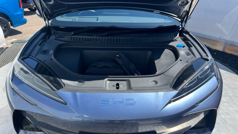 BYD Sealion 7 390kW Excellence AWD 91kWh 5dr Auto Electric Estate - Image 8