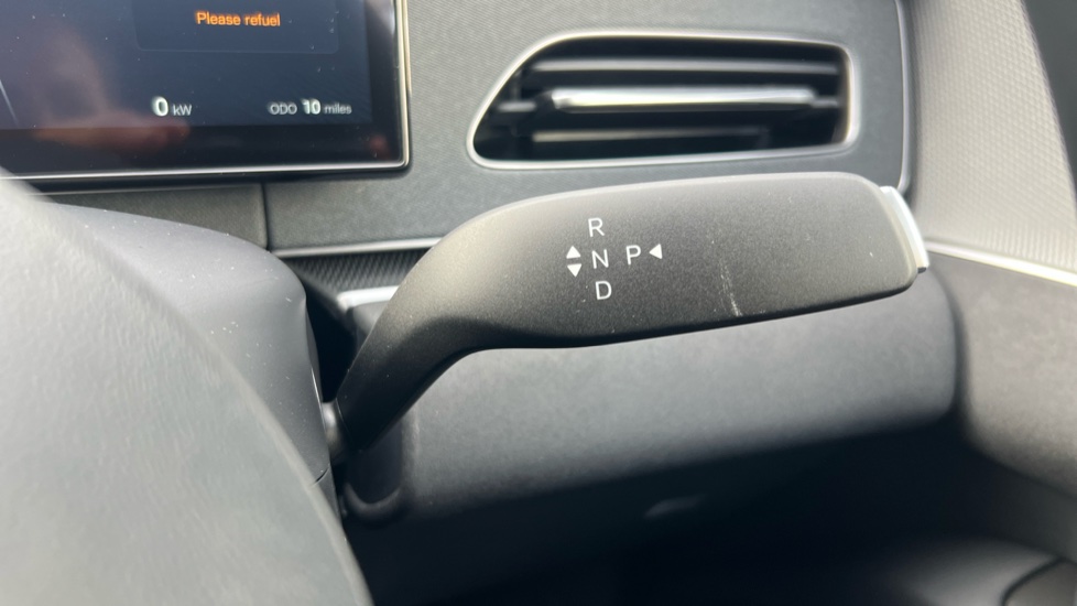 BYD Seal 6 1.5 DM-i Boost 5dr e-CVT Estate - Image 13
