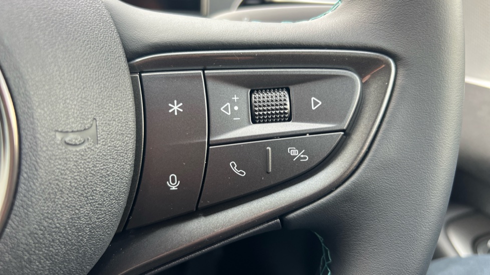 BYD Seal 6 1.5 DM-i Boost 5dr e-CVT Estate - Image 31