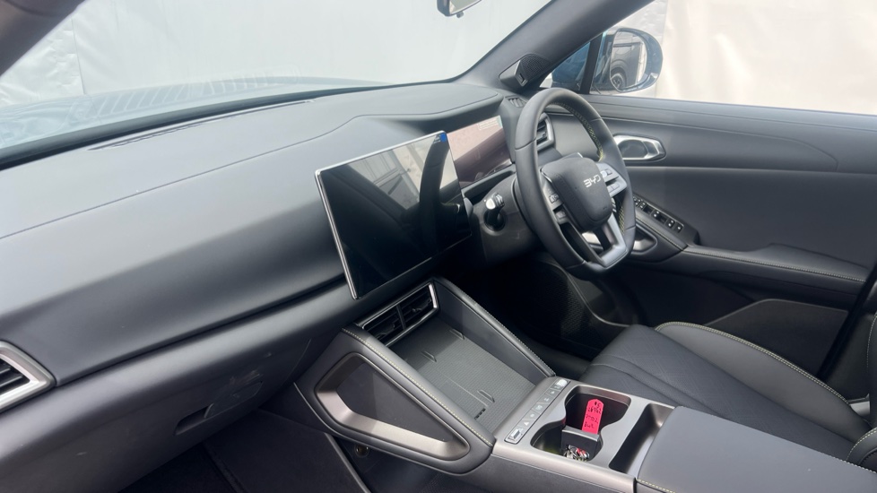 BYD Atto 2 1.5 DM-i 212 Boost 5dr Auto Hatchback - Image 9