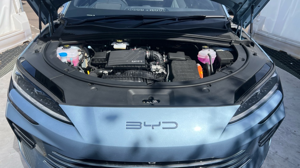 BYD Seal U 1.5 DM-i Boost 5dr Auto Estate - Image 8