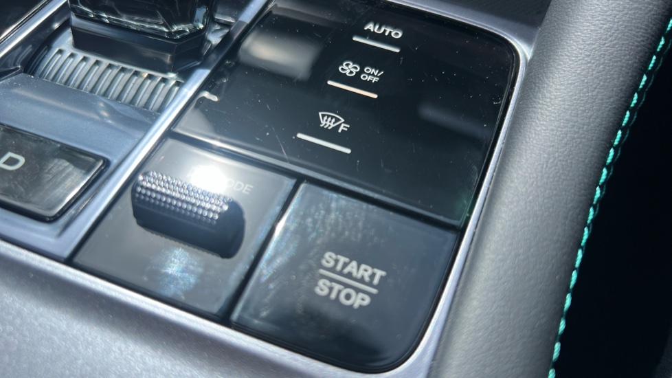 BYD Seal U 1.5 DM-i Boost 5dr Auto Estate - Image 30