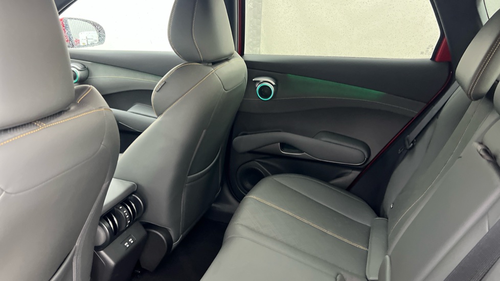 BYD Atto 3 Evo 230kW Design 75kWh 5dr Auto Electric Hatchback - Image 16