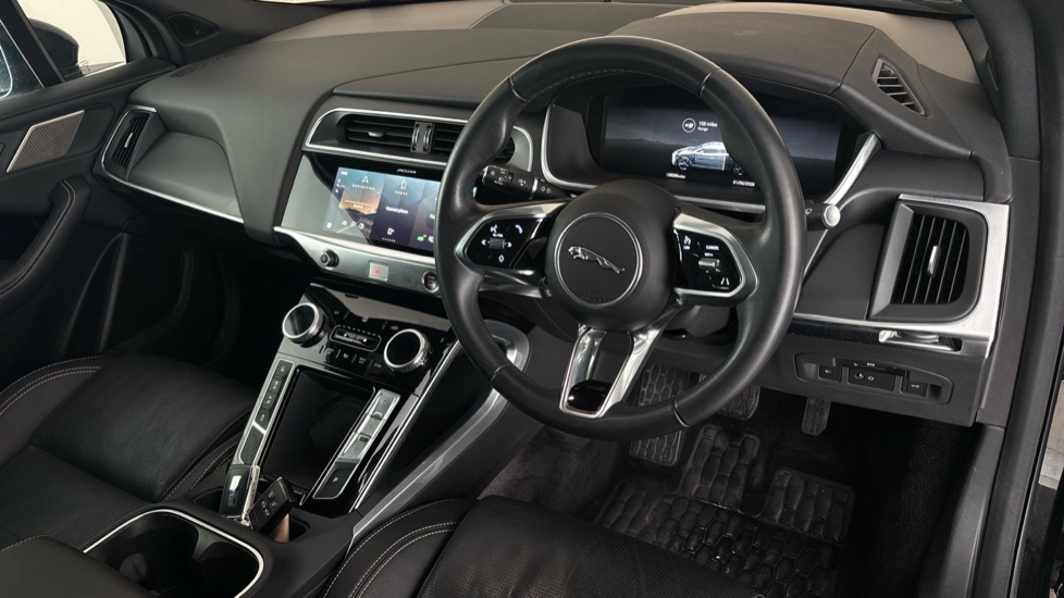 JAGUAR I-PACE Image 9