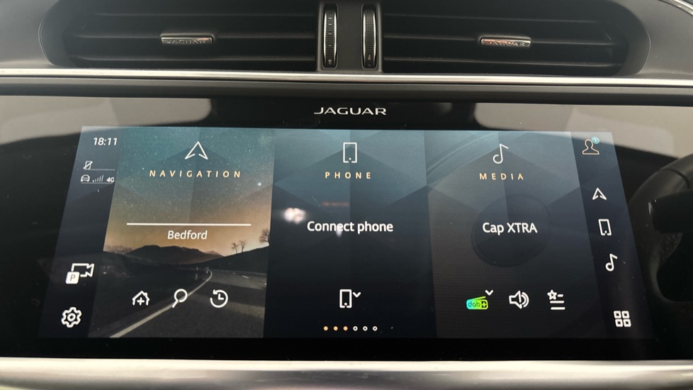 JAGUAR I-PACE Image 12