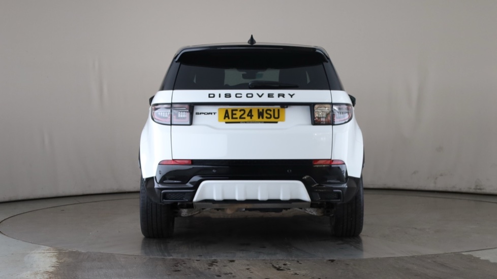 LAND ROVER DISCOVERY SPORT Image 4