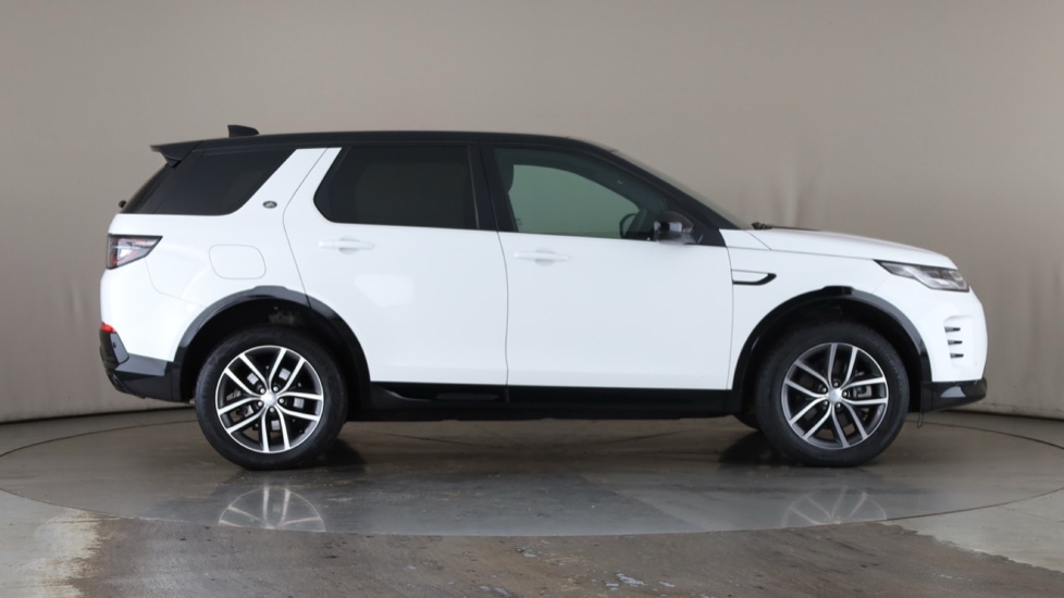 LAND ROVER DISCOVERY SPORT Image 6