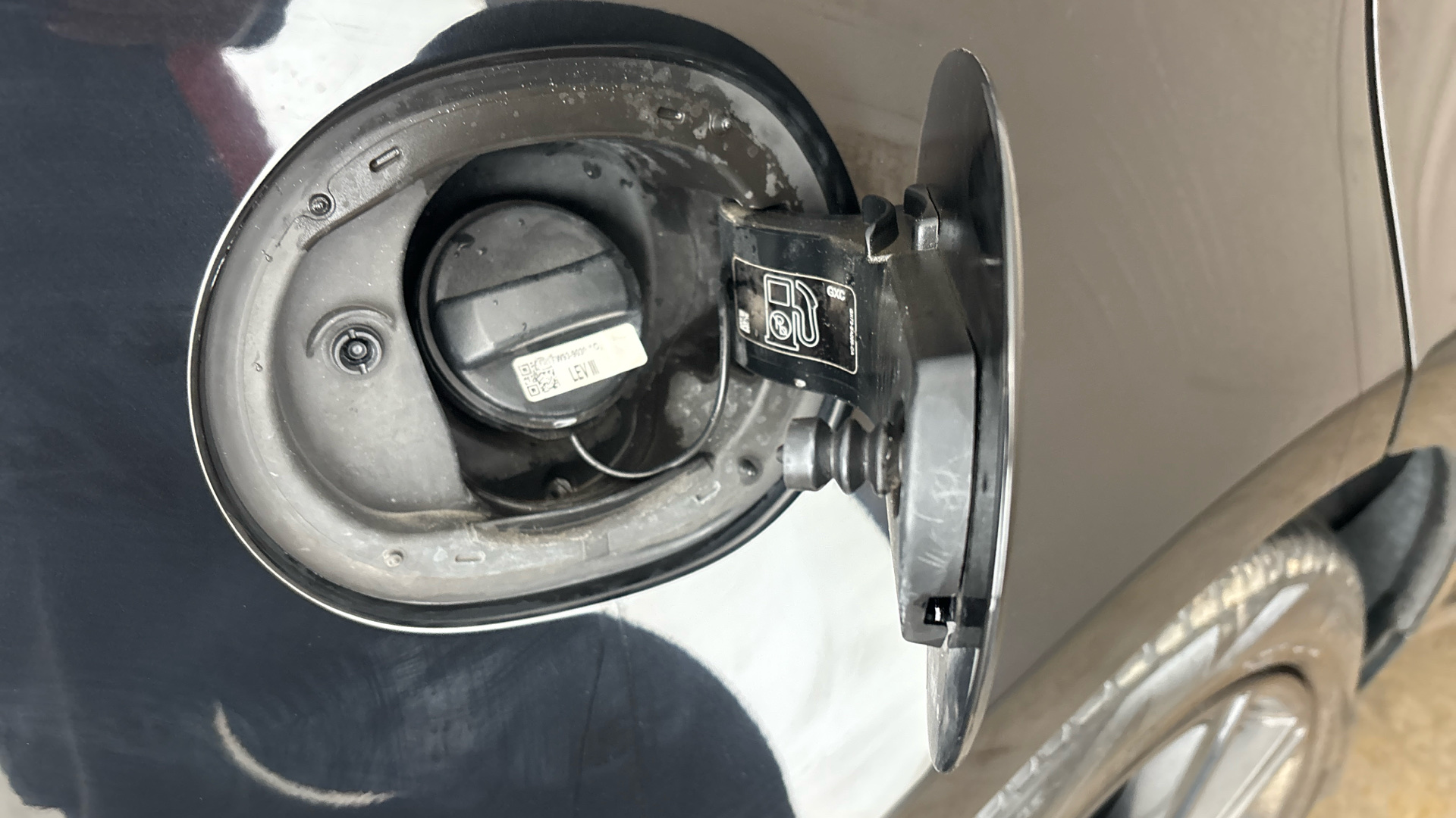 4027791 2.0 P400e HSE Dynamic Black 5dr Auto