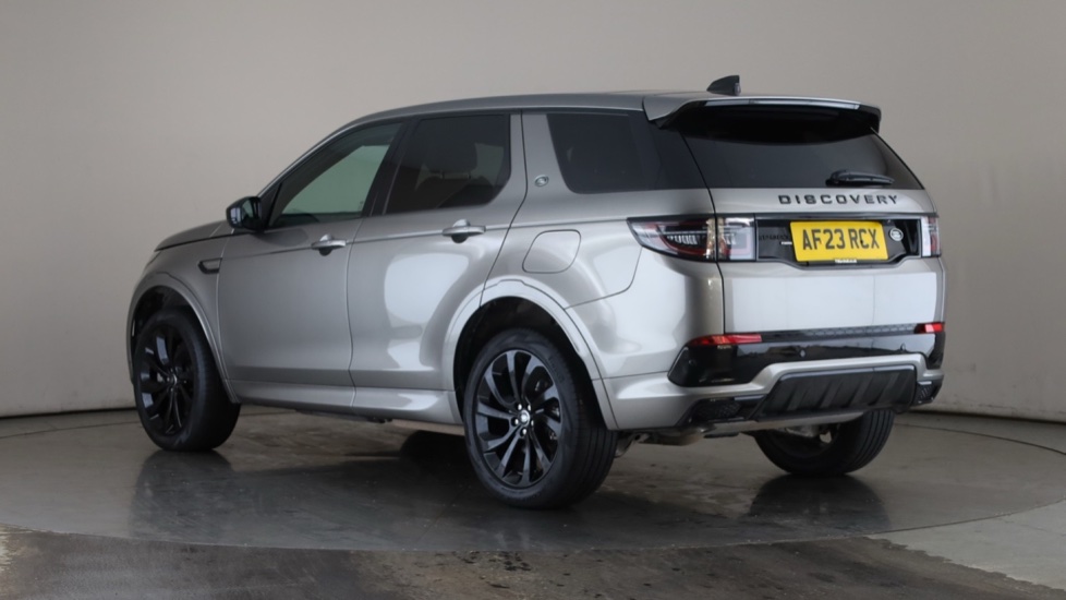 LAND ROVER DISCOVERY SPORT Image 3