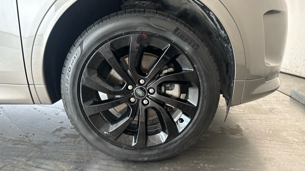 LAND ROVER DISCOVERY SPORT Image 20